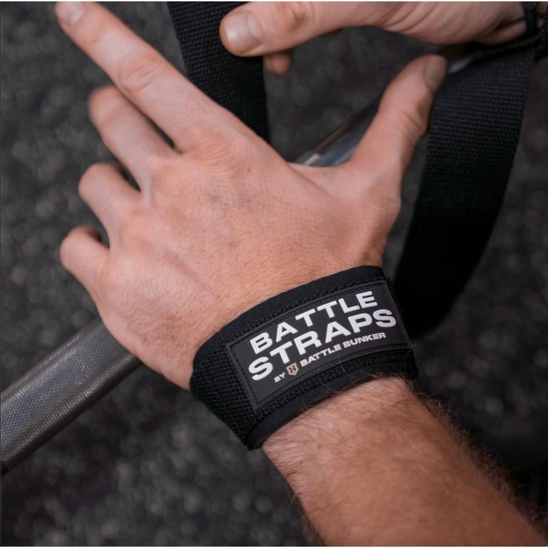 Battle Bunker Lifting Straps 18" Length, 2 Straps per Pack for Powerlifting, Bodybuilding, and Hybrid Fitness - Premium Padded Design